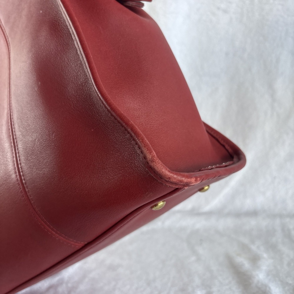 Vintage COACH Zip Top Shopper   Red Leather Bag 9995 USA - Picture 8 of 16